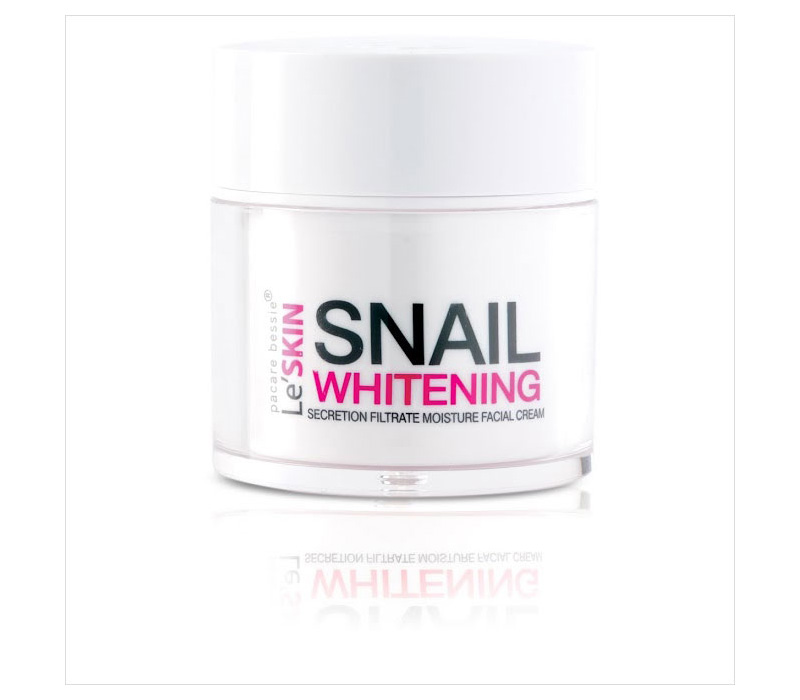 Натуральный Тайский  увлажняющий улиточный крем для лица Le Skin Snail Whitening Secretion Filtrate Moisture Facial Cream купить в Москве и Московской области. тайланд